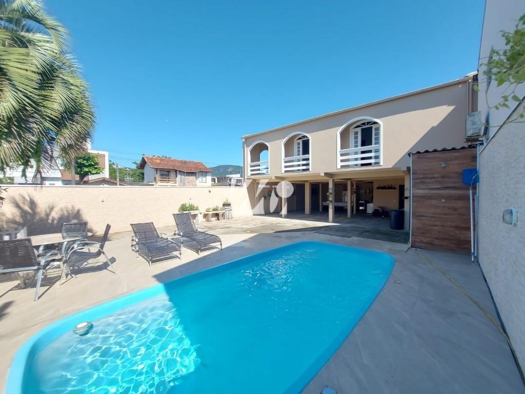 Casa em Jardim Eldorado, Palhoça. 3 quartos, 140m². Imagem 1 de 14